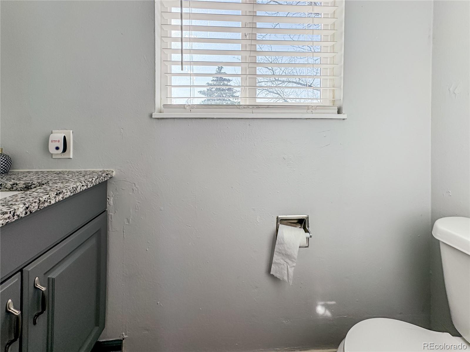 MLS Image #7 for 4777 s olathe street,aurora, Colorado