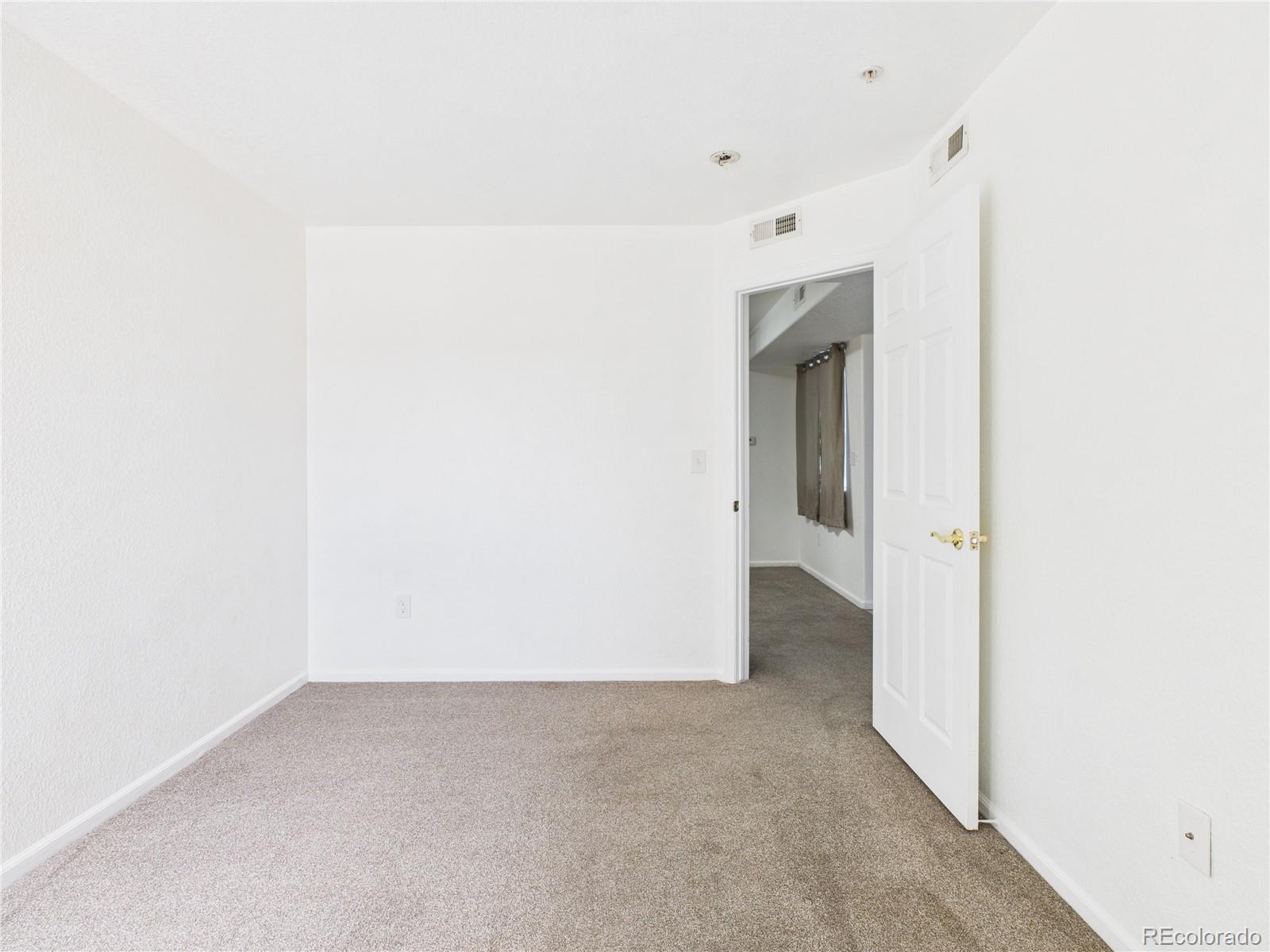 MLS Image #24 for 960 s dawson way 18,aurora, Colorado
