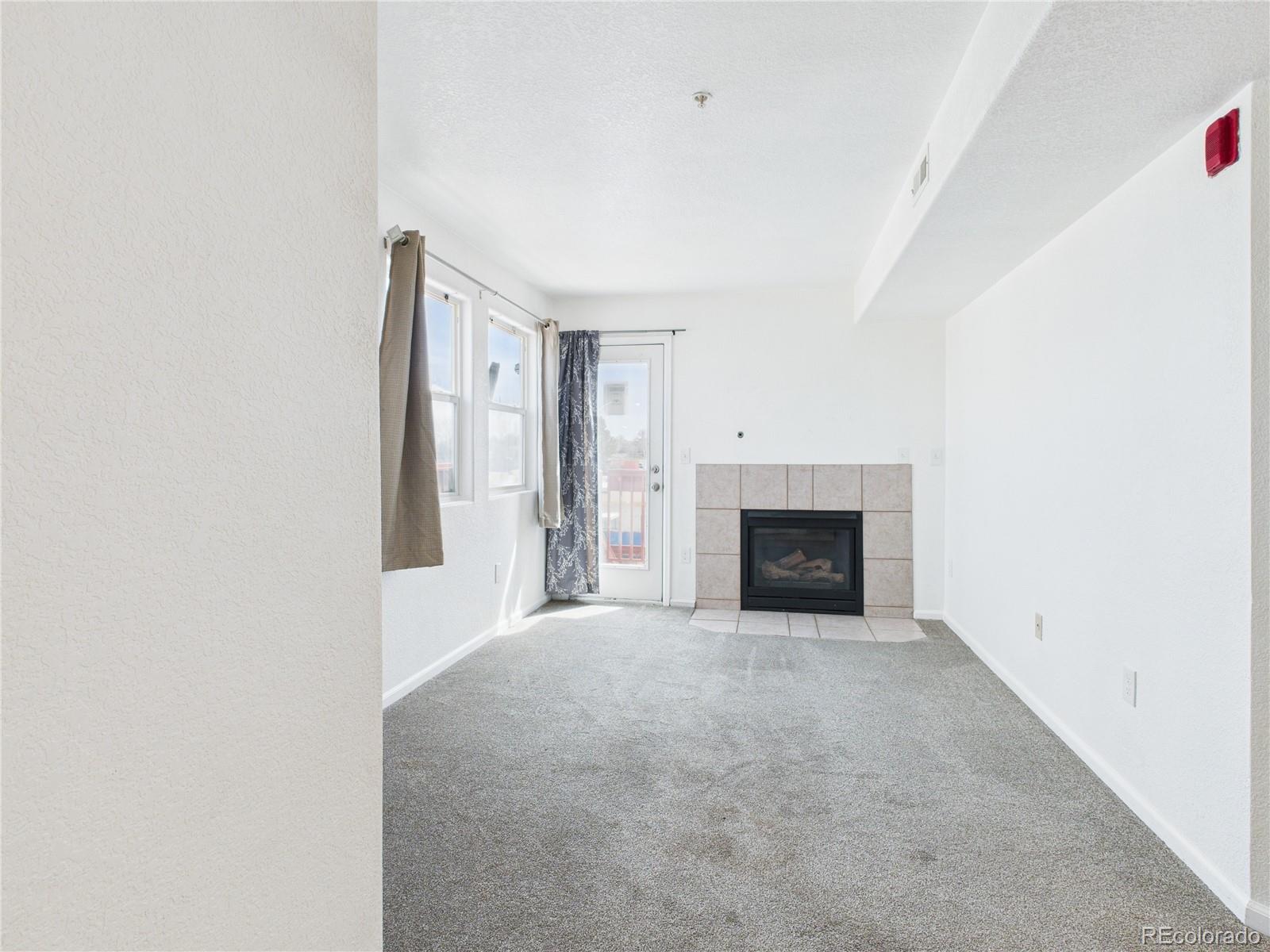 MLS Image #6 for 960 s dawson way 18,aurora, Colorado