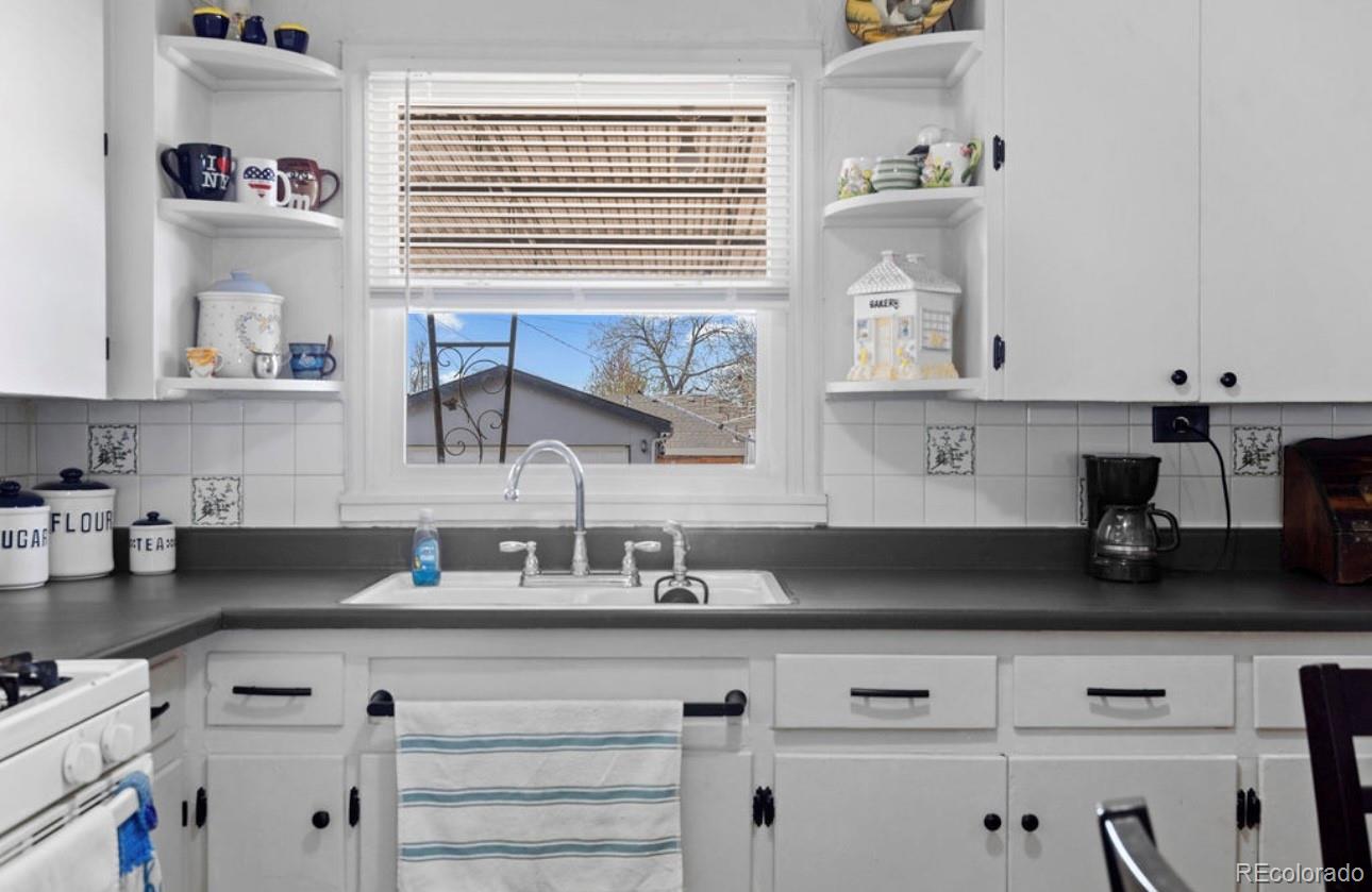 MLS Image #11 for 4849 n cook street,denver, Colorado