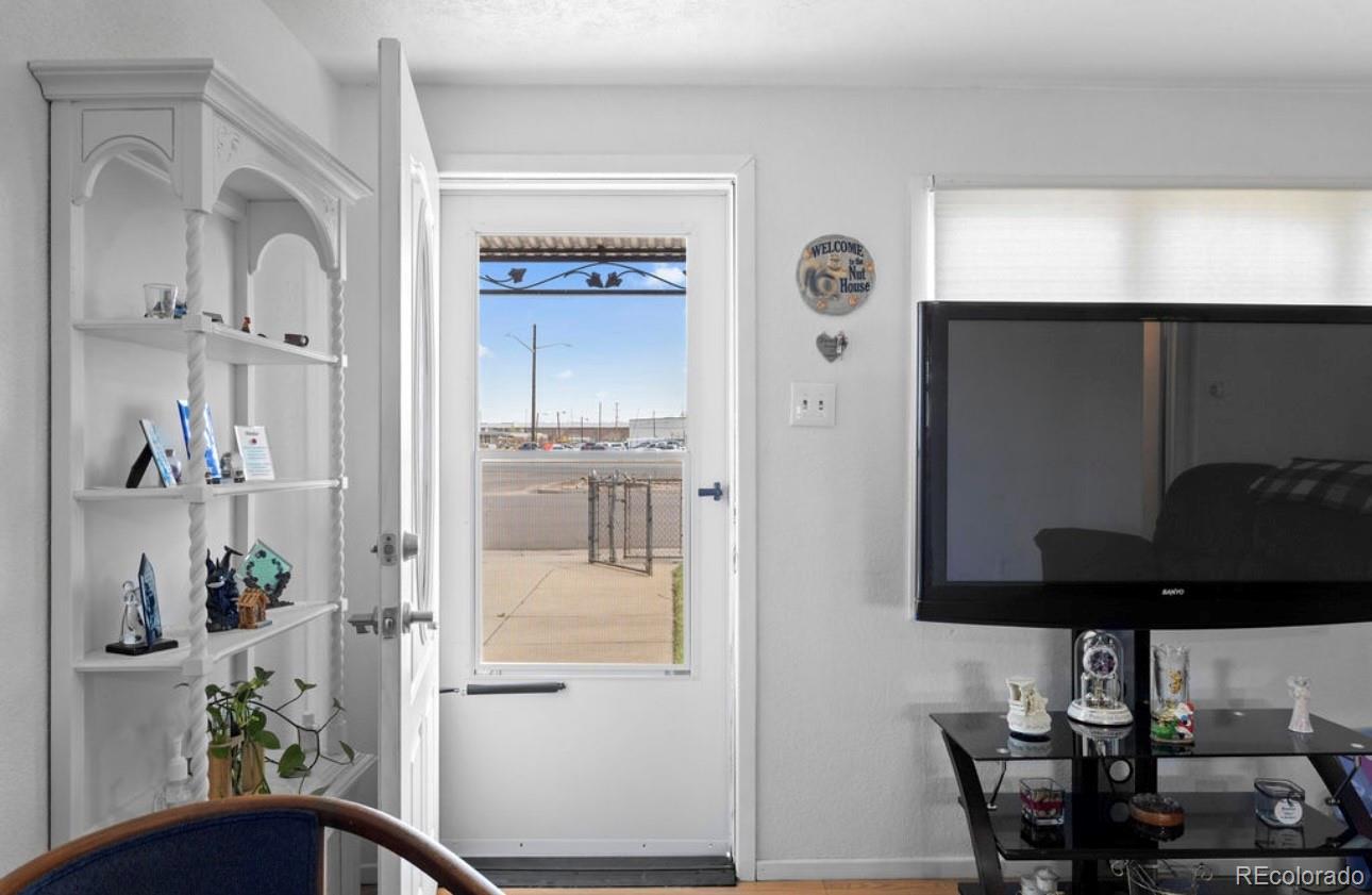 MLS Image #3 for 4849 n cook street,denver, Colorado