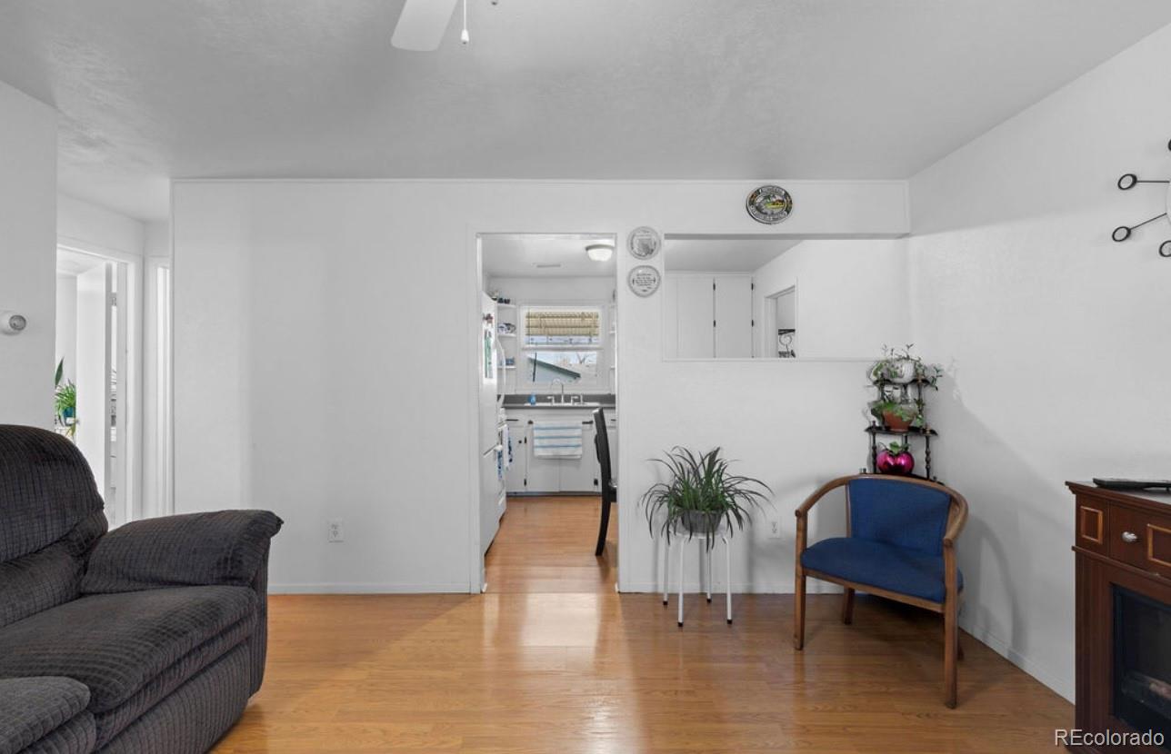 MLS Image #5 for 4849 n cook street,denver, Colorado