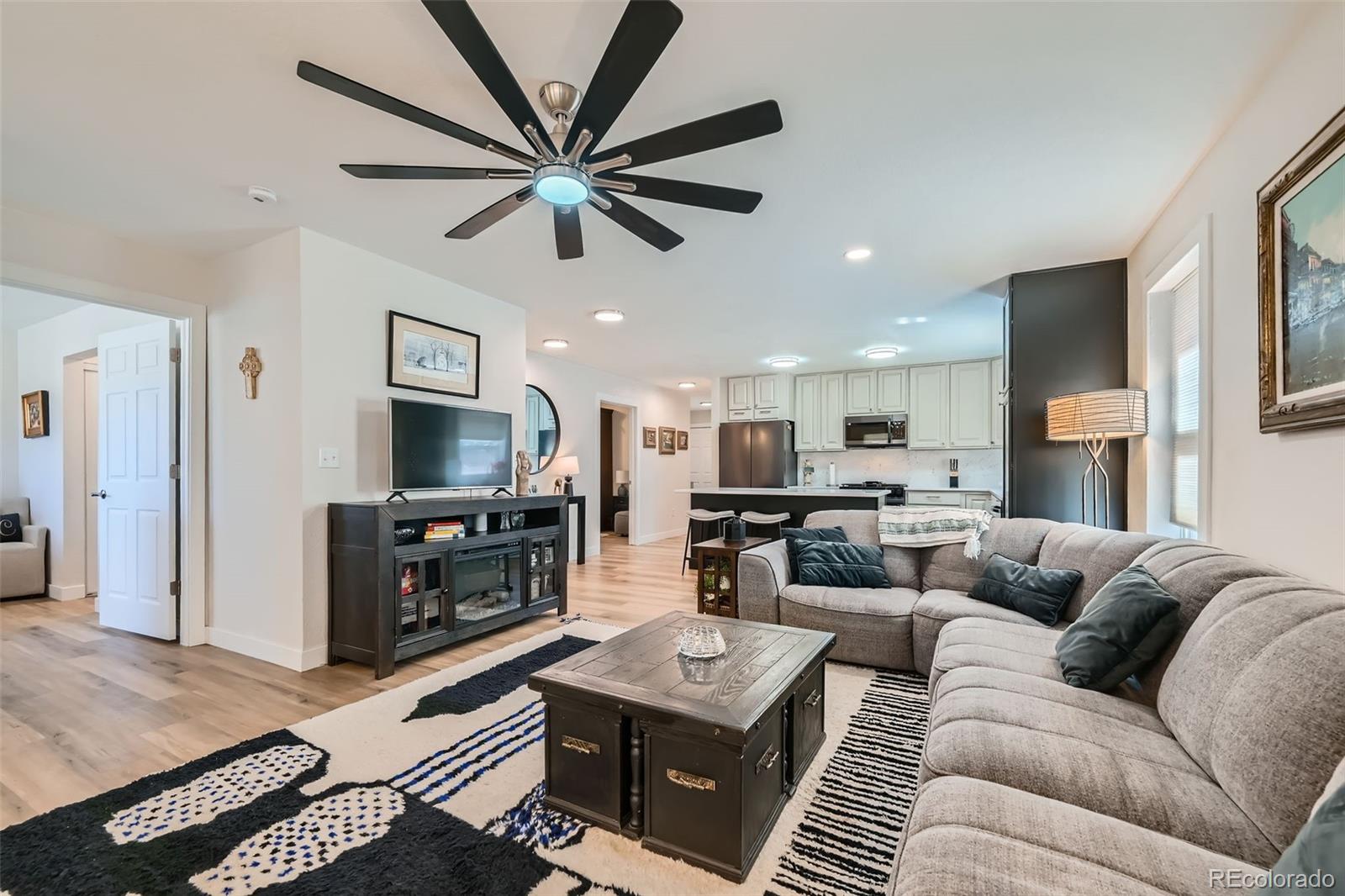 MLS Image #4 for 1416  bluemoon drive,longmont, Colorado