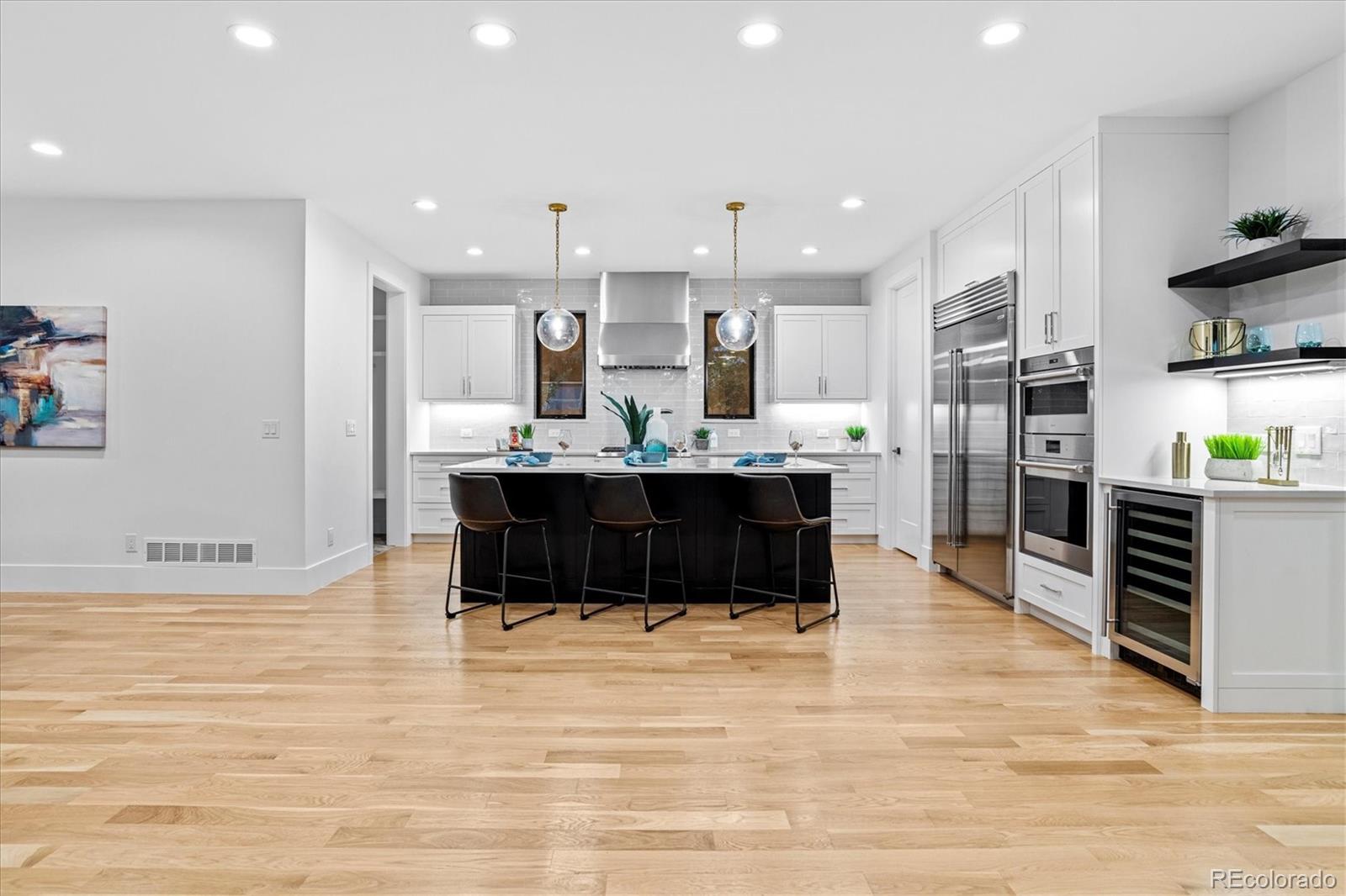 MLS Image #14 for 1675 s madison street,denver, Colorado