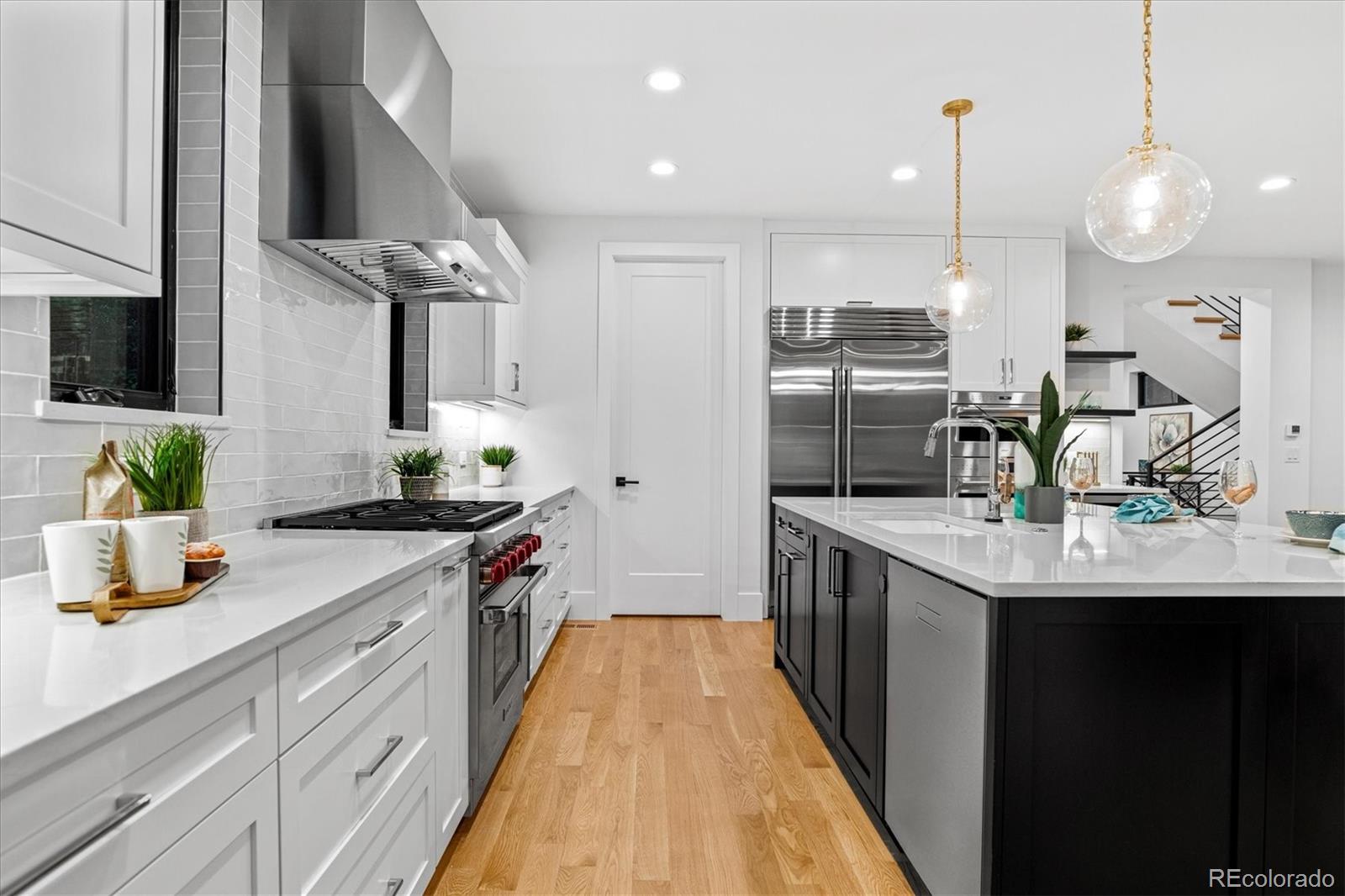 MLS Image #17 for 1675 s madison street,denver, Colorado