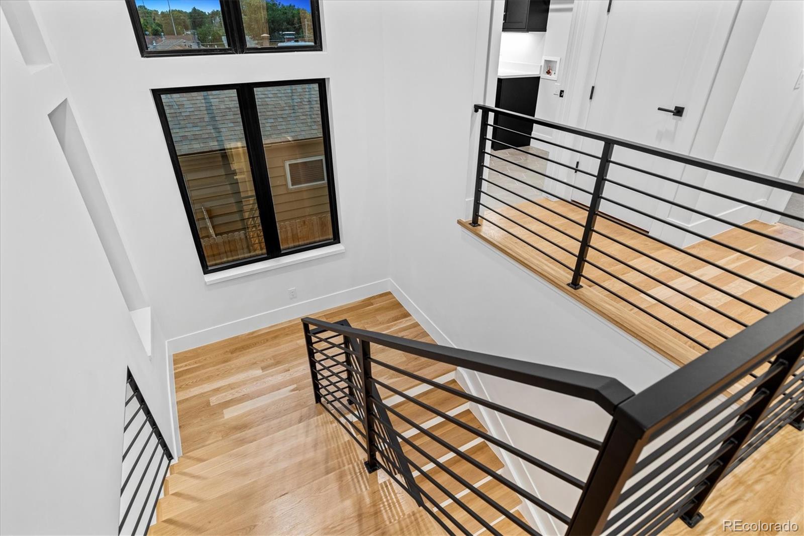 MLS Image #24 for 1675 s madison street,denver, Colorado