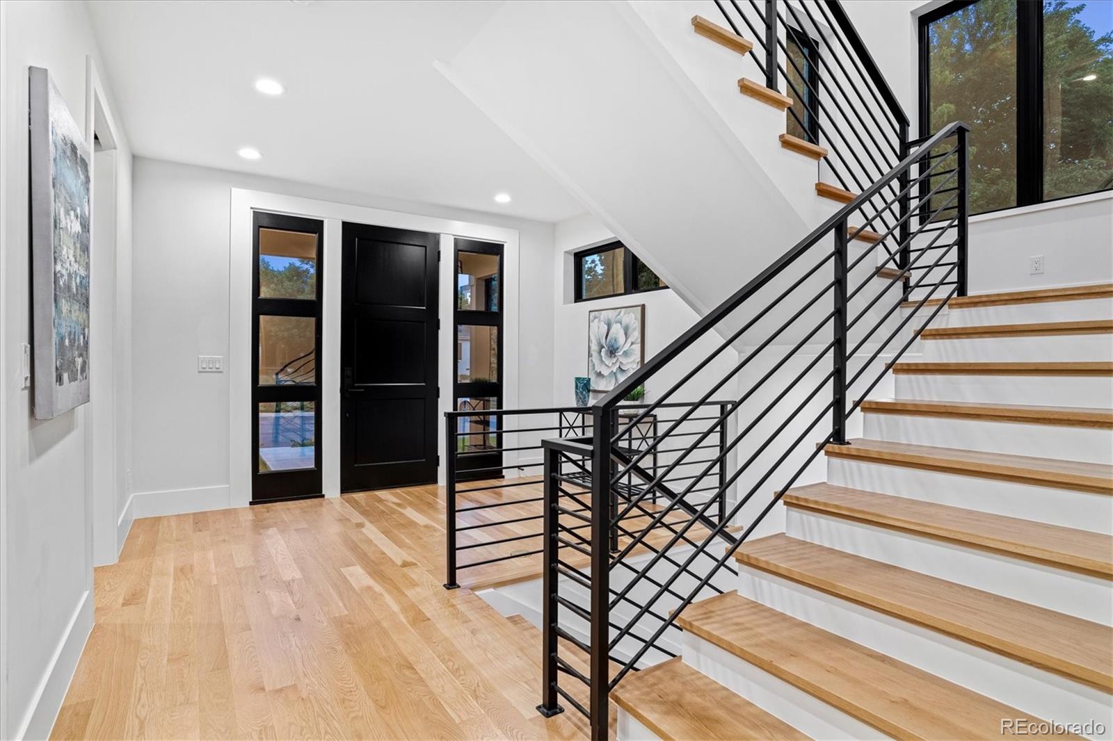 MLS Image #3 for 1675 s madison street,denver, Colorado