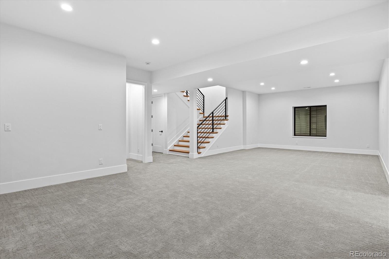 MLS Image #41 for 1675 s madison street,denver, Colorado