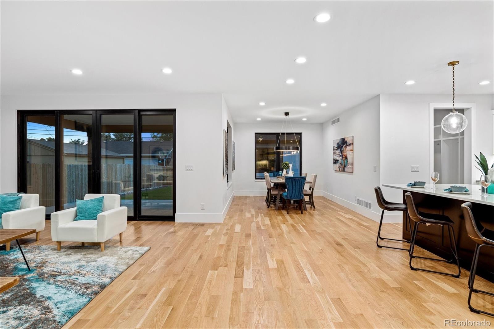 MLS Image #5 for 1675 s madison street,denver, Colorado