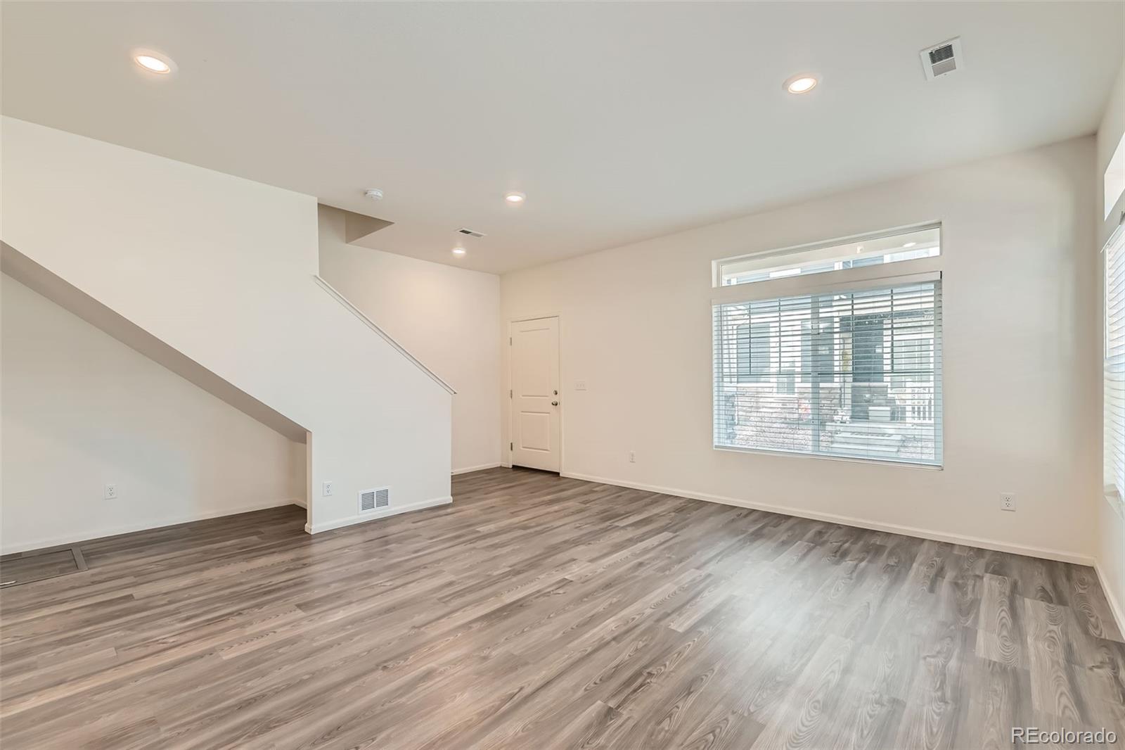 MLS Image #13 for 17962 e 103rd avenue,commerce city, Colorado