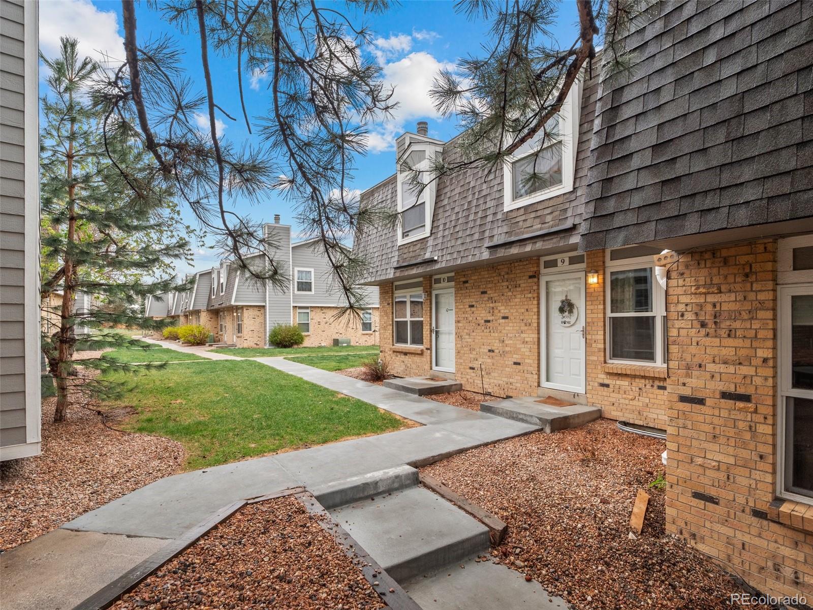 MLS Image #25 for 1517 s owens street 9,denver, Colorado