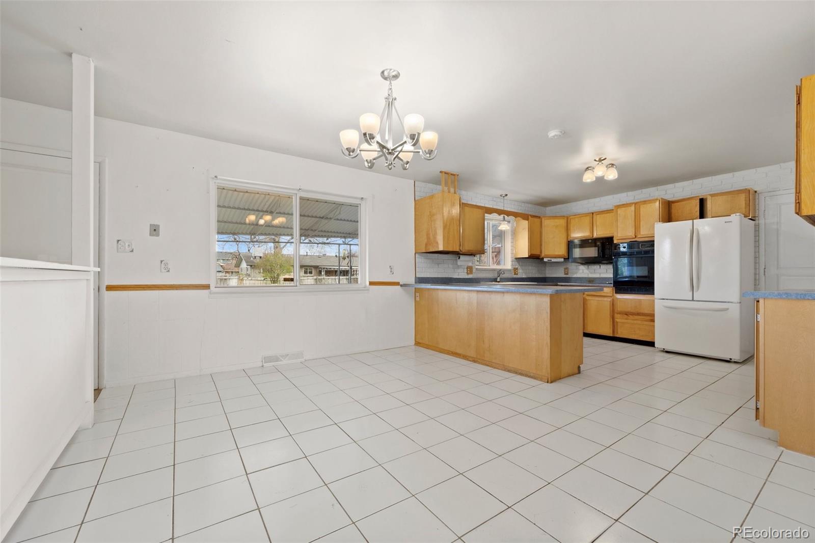 MLS Image #11 for 2166 s golden court,denver, Colorado