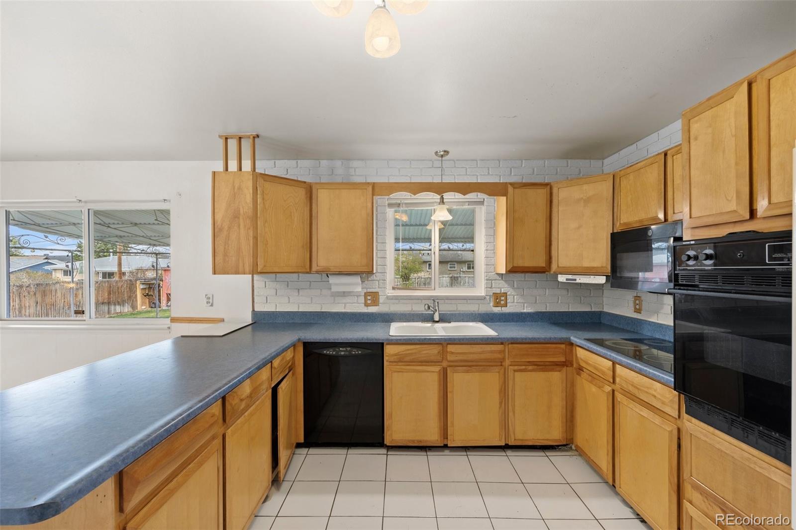 MLS Image #17 for 2166 s golden court,denver, Colorado