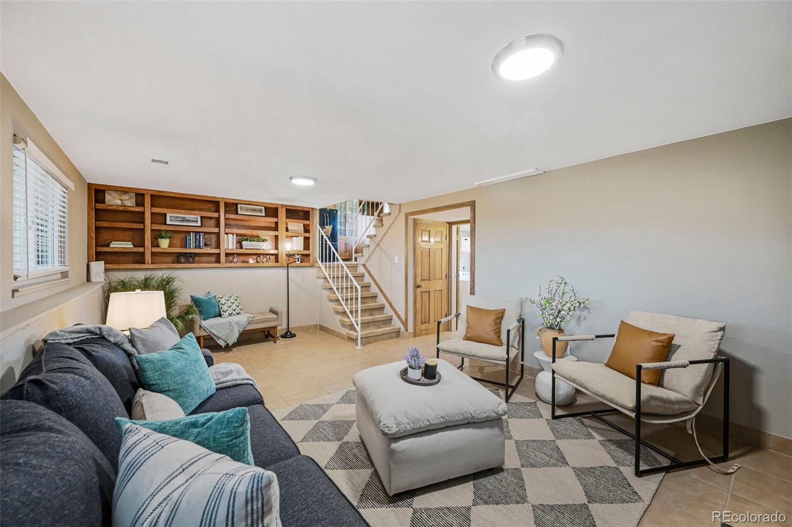 MLS Image #11 for 6376 s estes street,littleton, Colorado