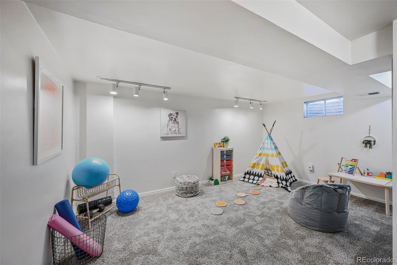 MLS Image #20 for 6376 s estes street,littleton, Colorado