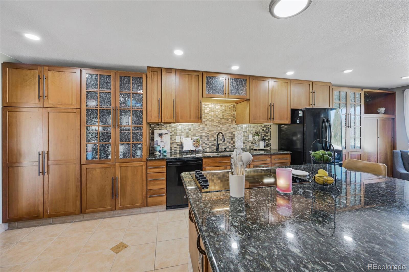 MLS Image #5 for 6376 s estes street,littleton, Colorado