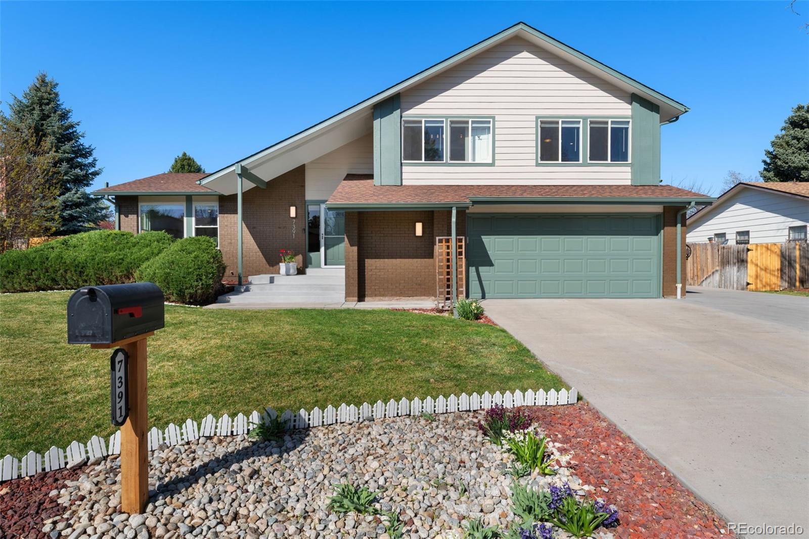MLS Image #2 for 7391 s marion street,centennial, Colorado
