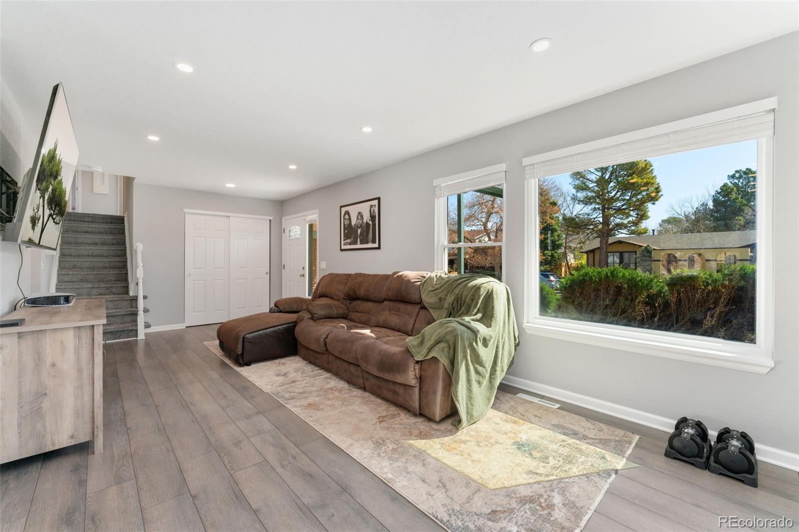 MLS Image #9 for 7391 s marion street,centennial, Colorado