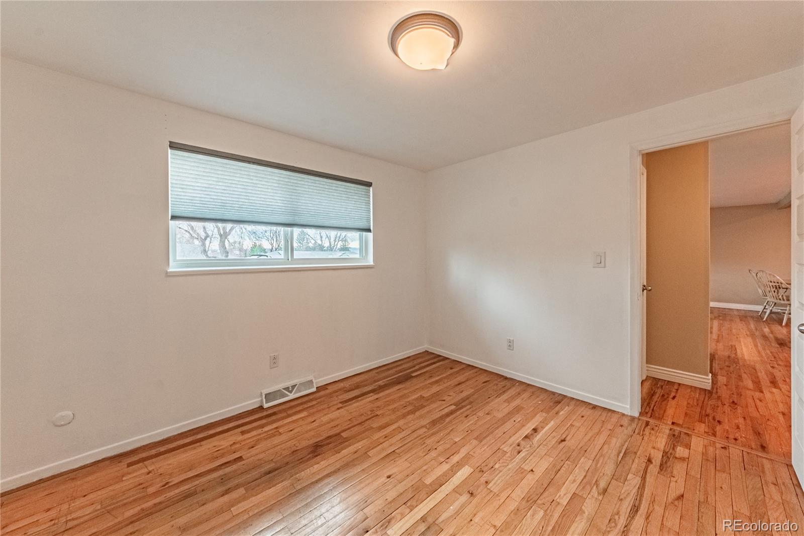 MLS Image #10 for 889  douglas drive,denver, Colorado