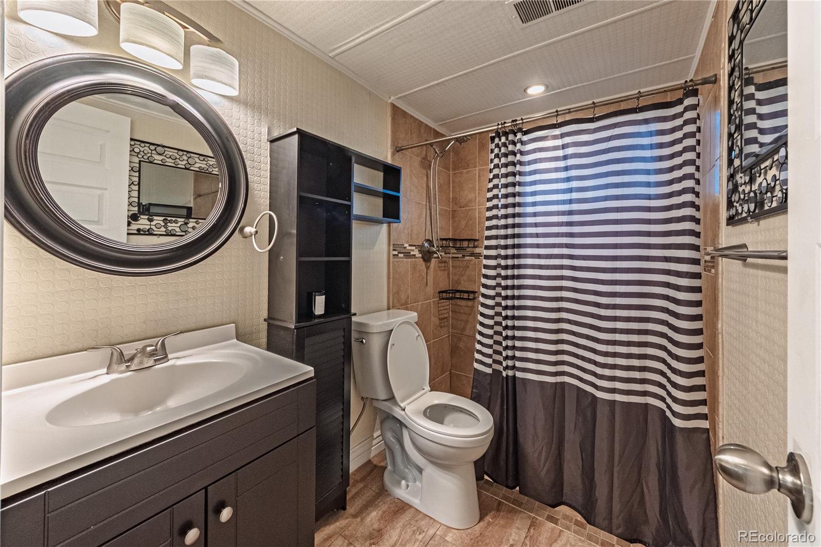 MLS Image #28 for 889  douglas drive,denver, Colorado