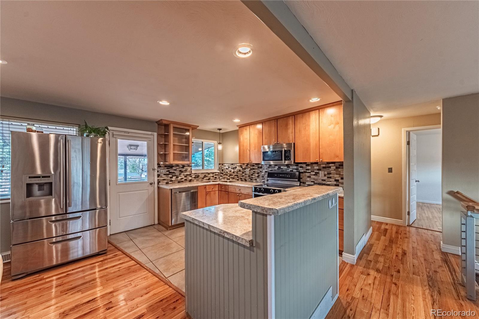MLS Image #6 for 889  douglas drive,denver, Colorado