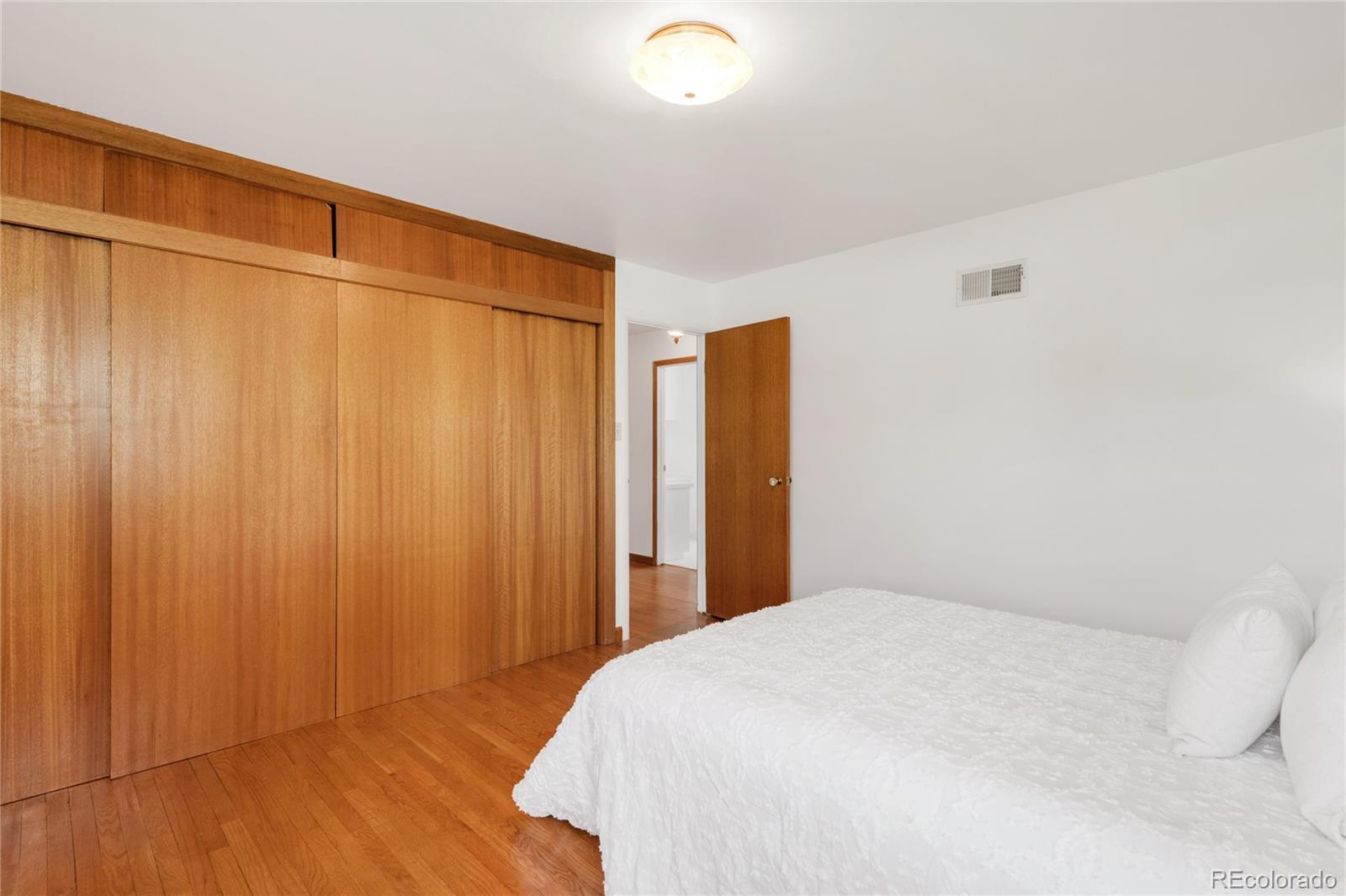 MLS Image #14 for 2035  carr street,lakewood, Colorado