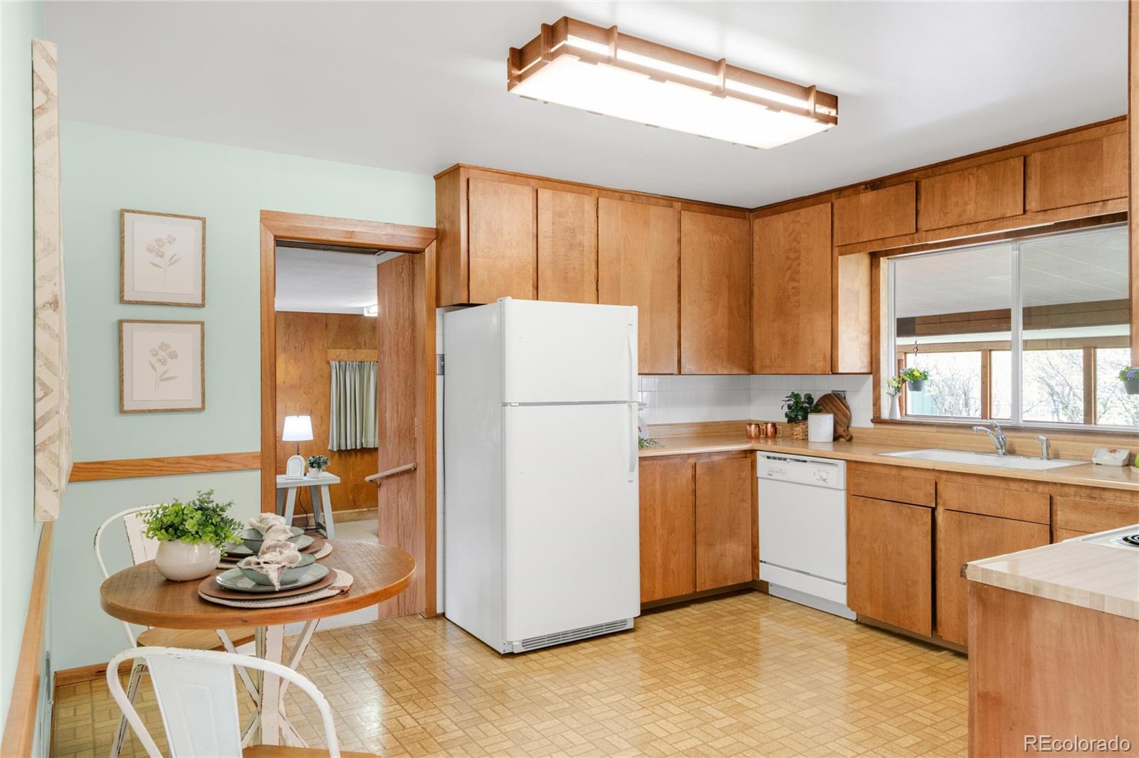 MLS Image #8 for 2035  carr street,lakewood, Colorado