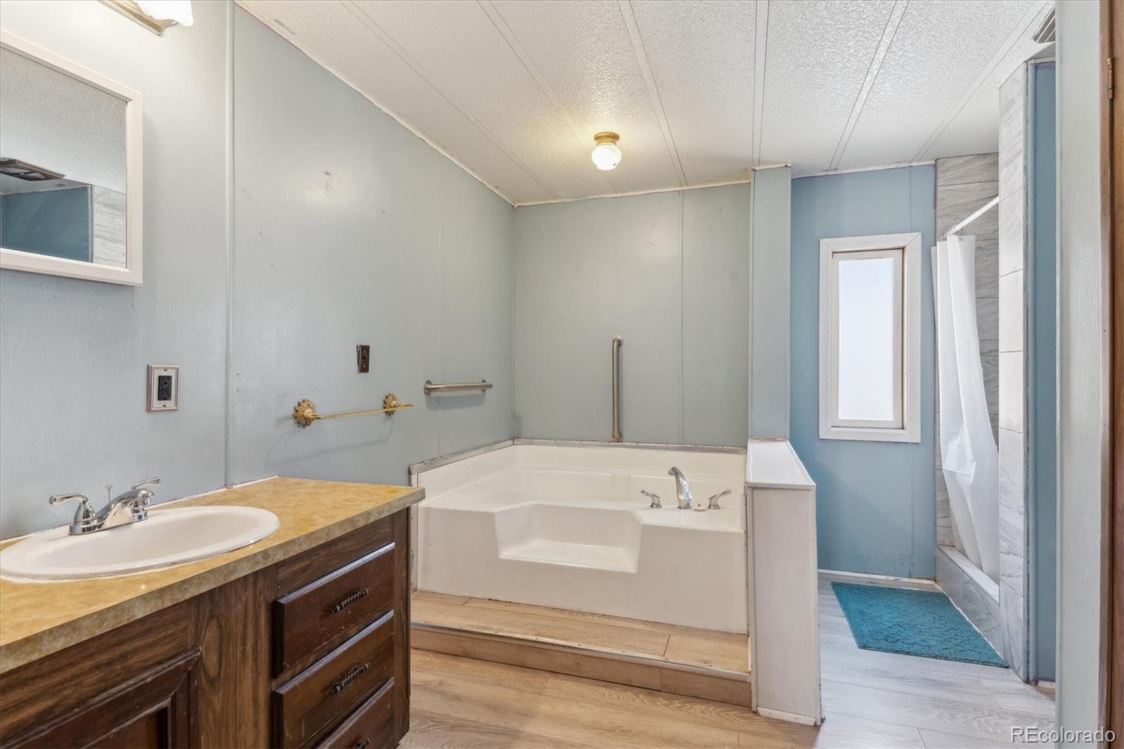 MLS Image #12 for 8401  garfield way,denver, Colorado