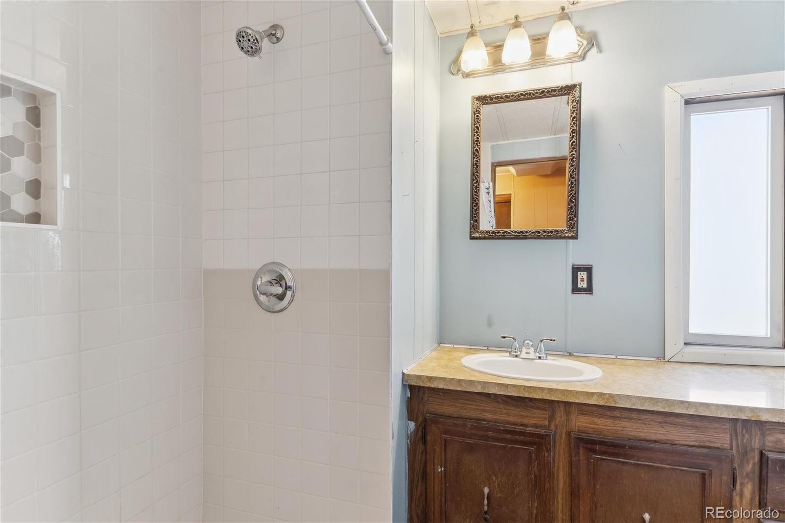 MLS Image #14 for 8401  garfield way,denver, Colorado