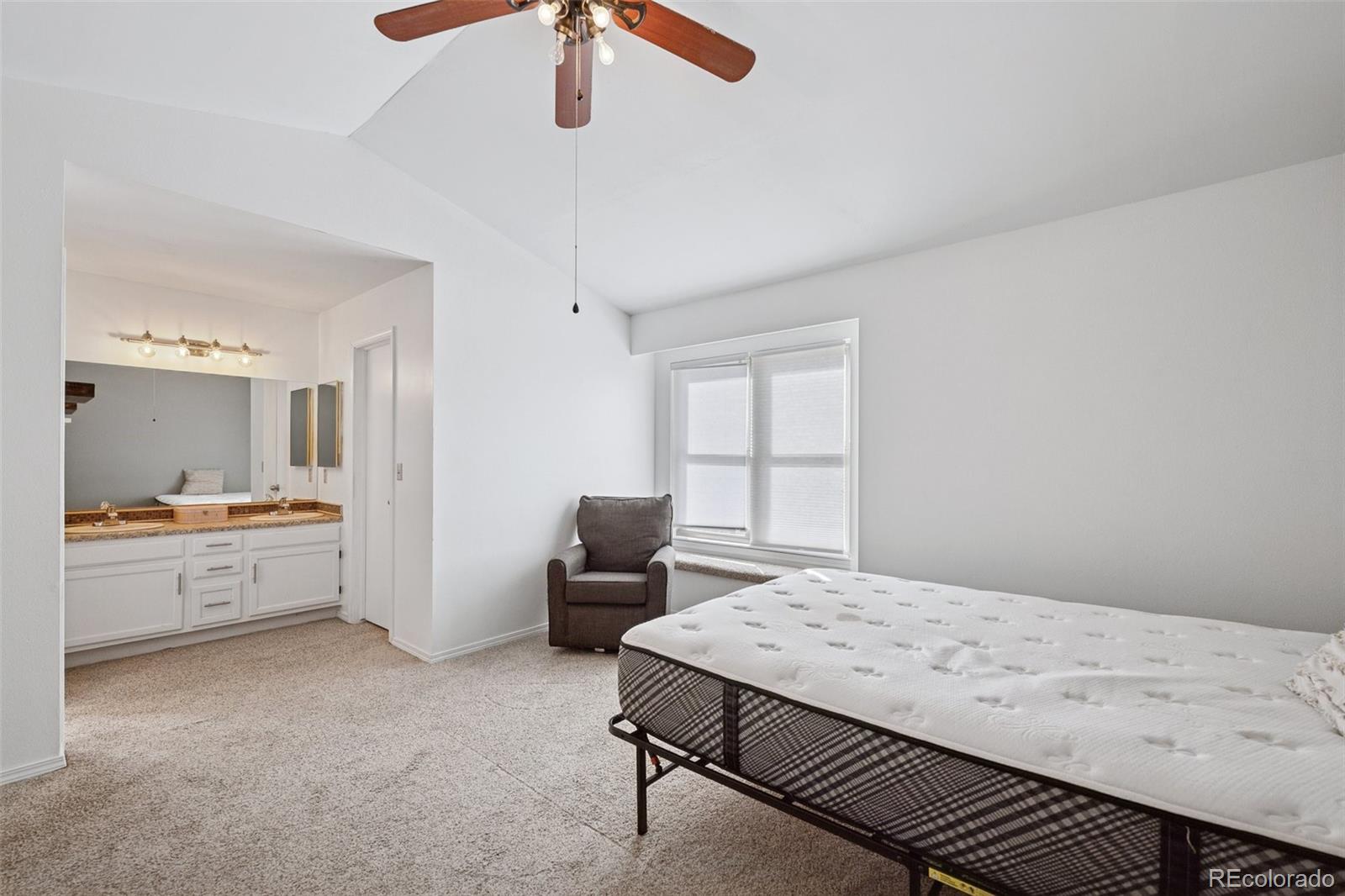 MLS Image #12 for 4565  winthrop way,colorado springs, Colorado