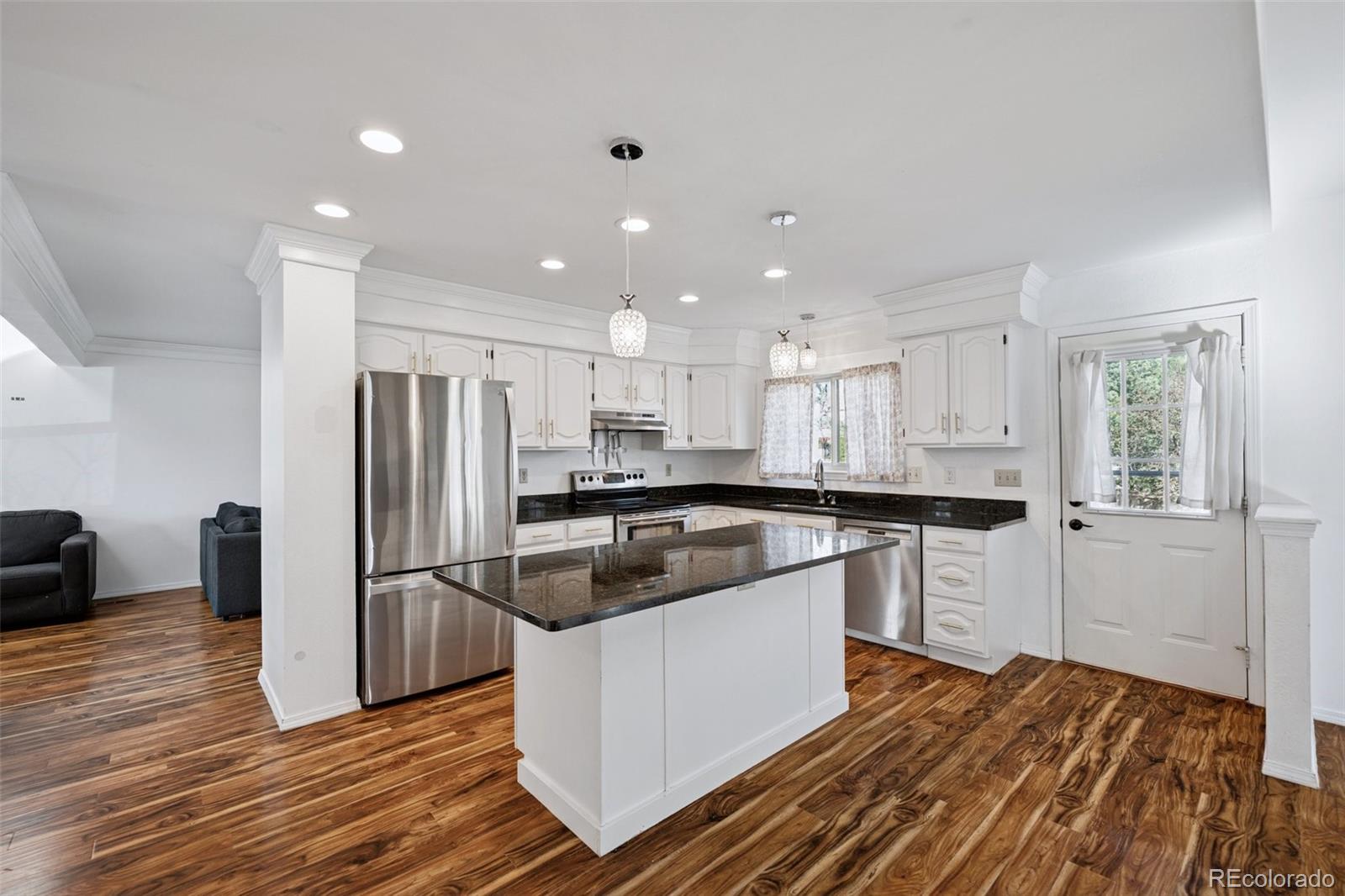 MLS Image #3 for 4565  winthrop way,colorado springs, Colorado