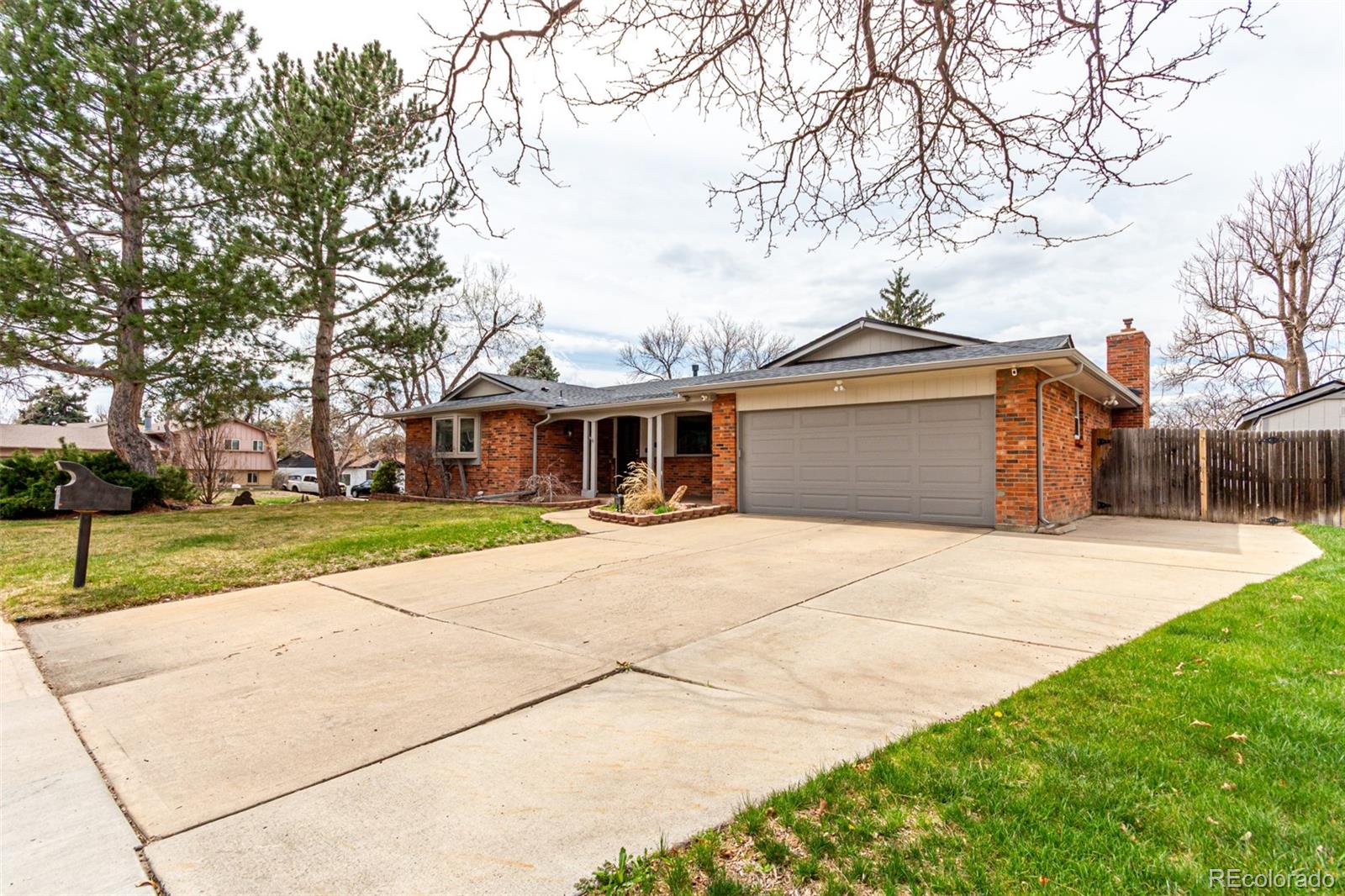 MLS Image #0 for 699 s oswego street,aurora, Colorado