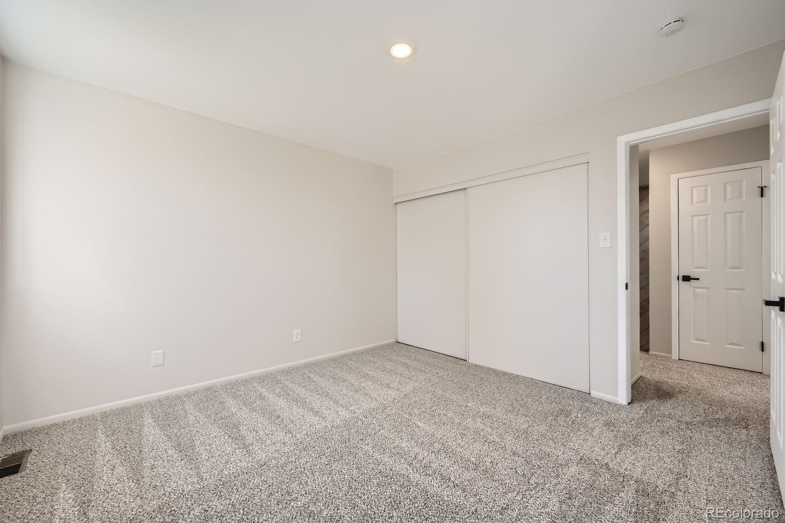 MLS Image #19 for 9573 e kansas circle,denver, Colorado