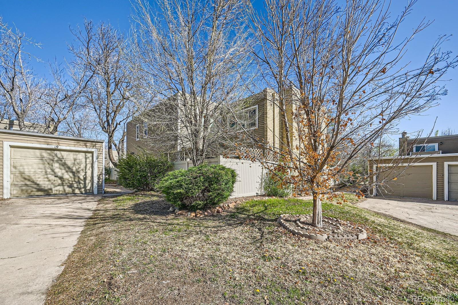 MLS Image #24 for 9573 e kansas circle,denver, Colorado