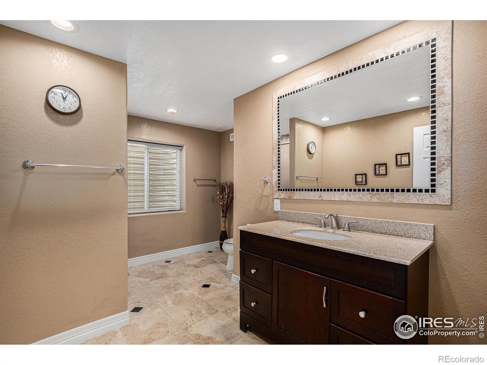 MLS Image #24 for 11361  kearney way,thornton, Colorado