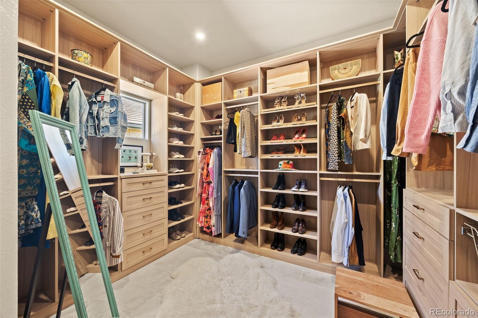 MLS Image #18 for 418  rifle court,broomfield, Colorado