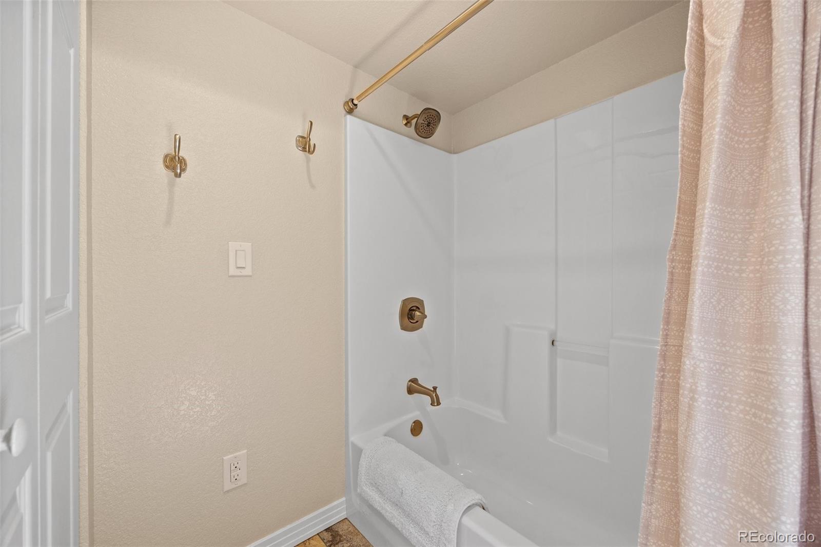 MLS Image #27 for 418  rifle court,broomfield, Colorado