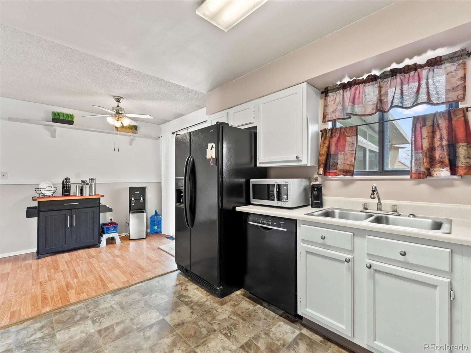 MLS Image #9 for 7515  woodstock street,colorado springs, Colorado