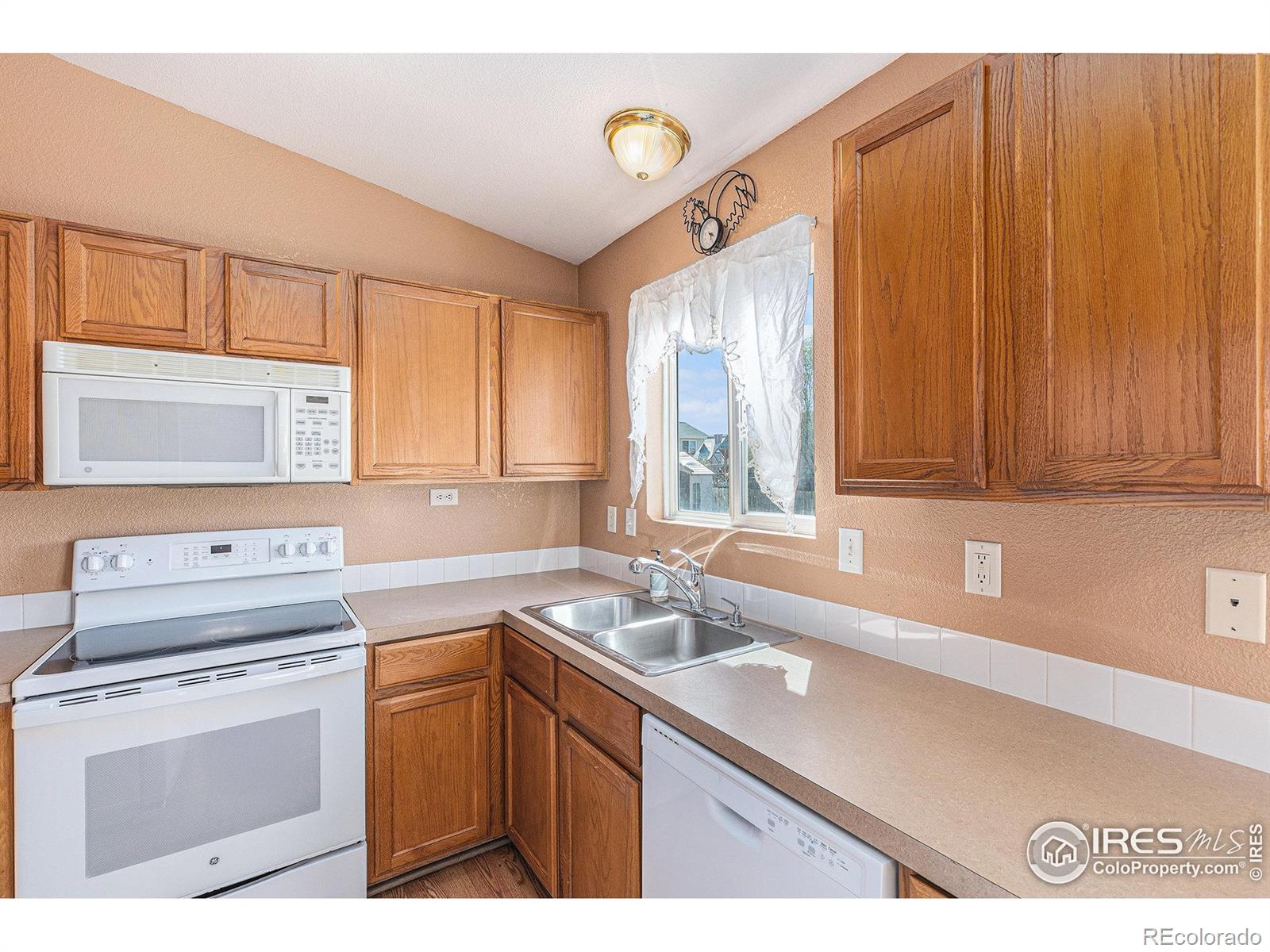 MLS Image #8 for 502 e 25th st rd,greeley, Colorado