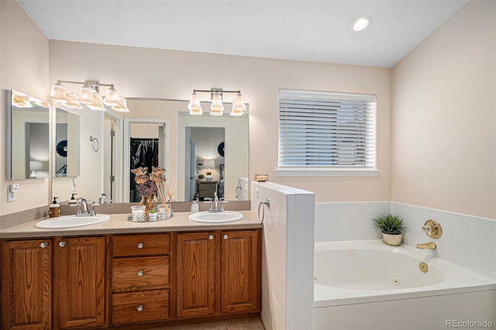 MLS Image #21 for 9705  westbury circle,highlands ranch, Colorado