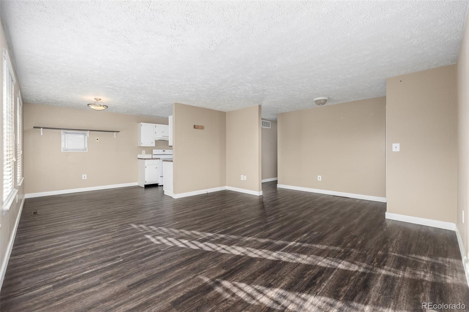 MLS Image #5 for 1014  ponderosa circle,longmont, Colorado