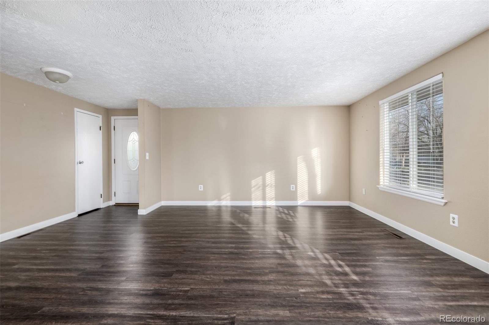 MLS Image #6 for 1014  ponderosa circle,longmont, Colorado