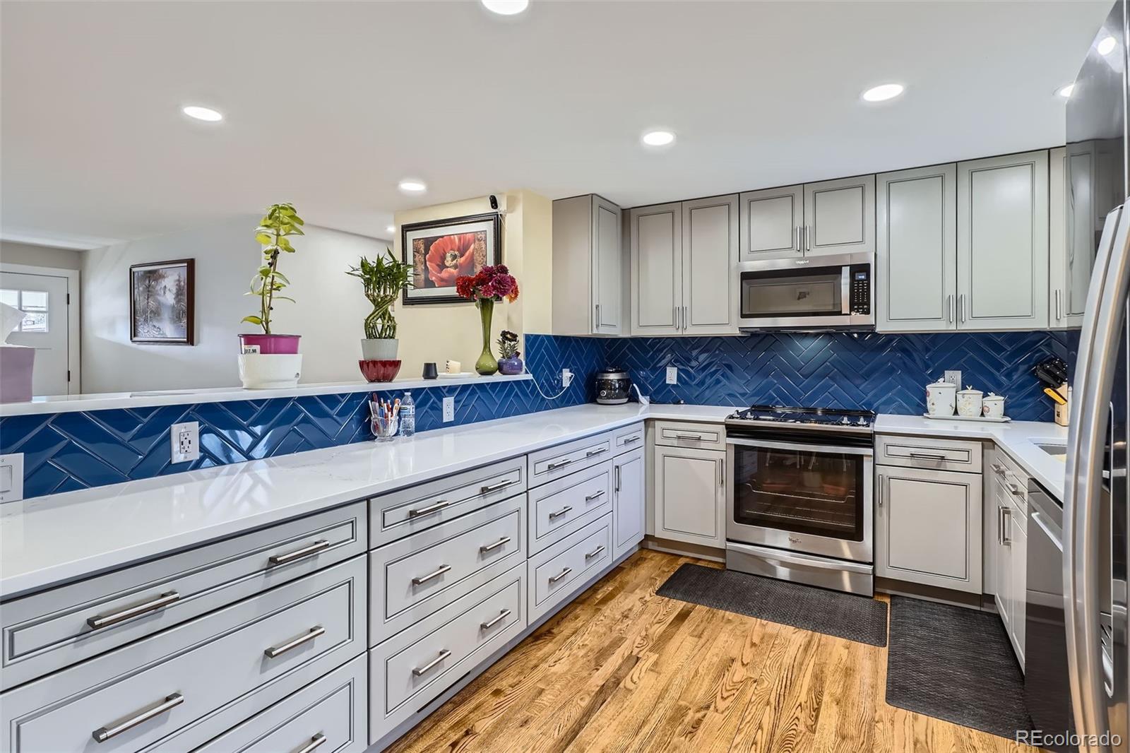 MLS Image #7 for 3094 s hobart way,denver, Colorado