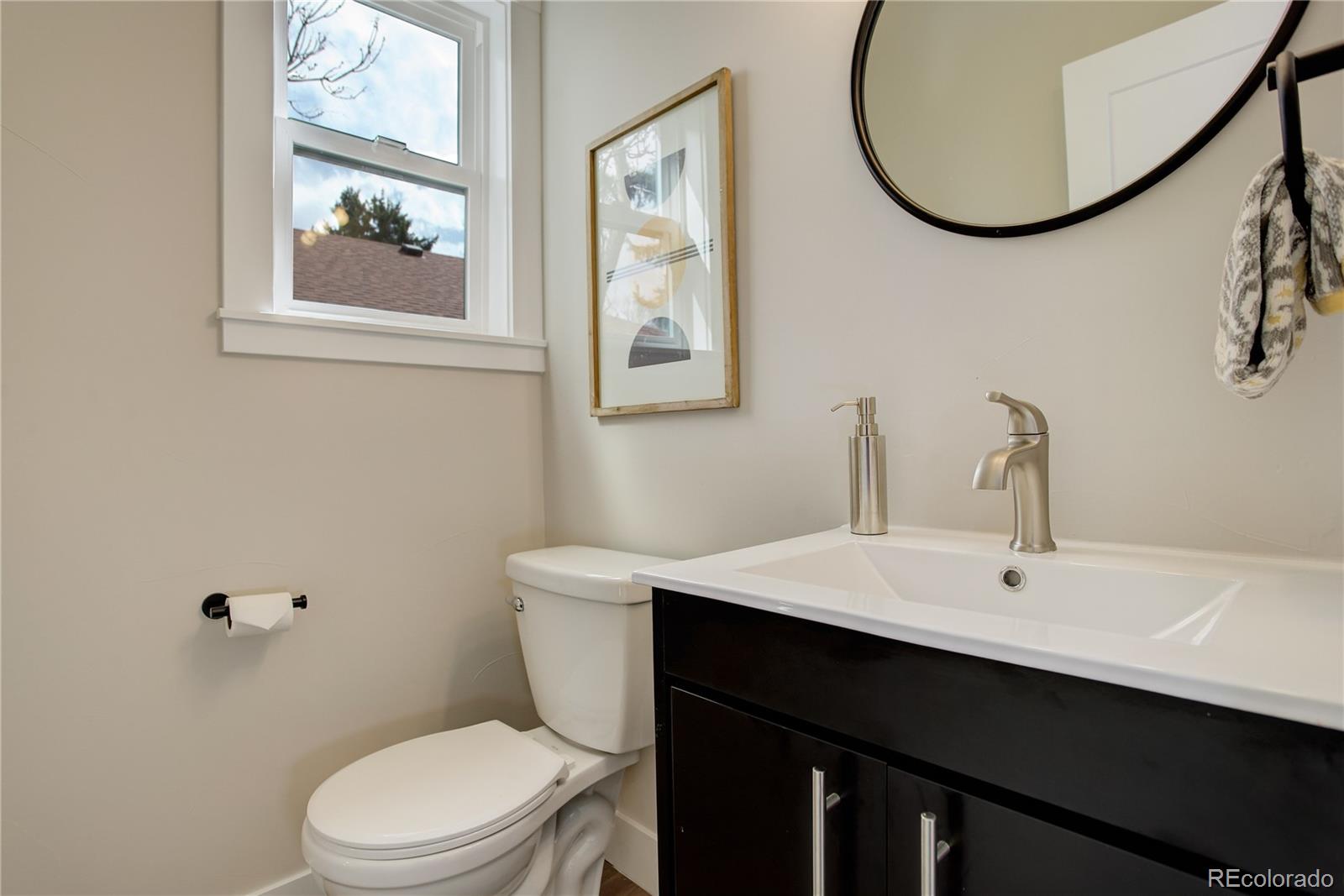 MLS Image #16 for 2568  clermont street,denver, Colorado