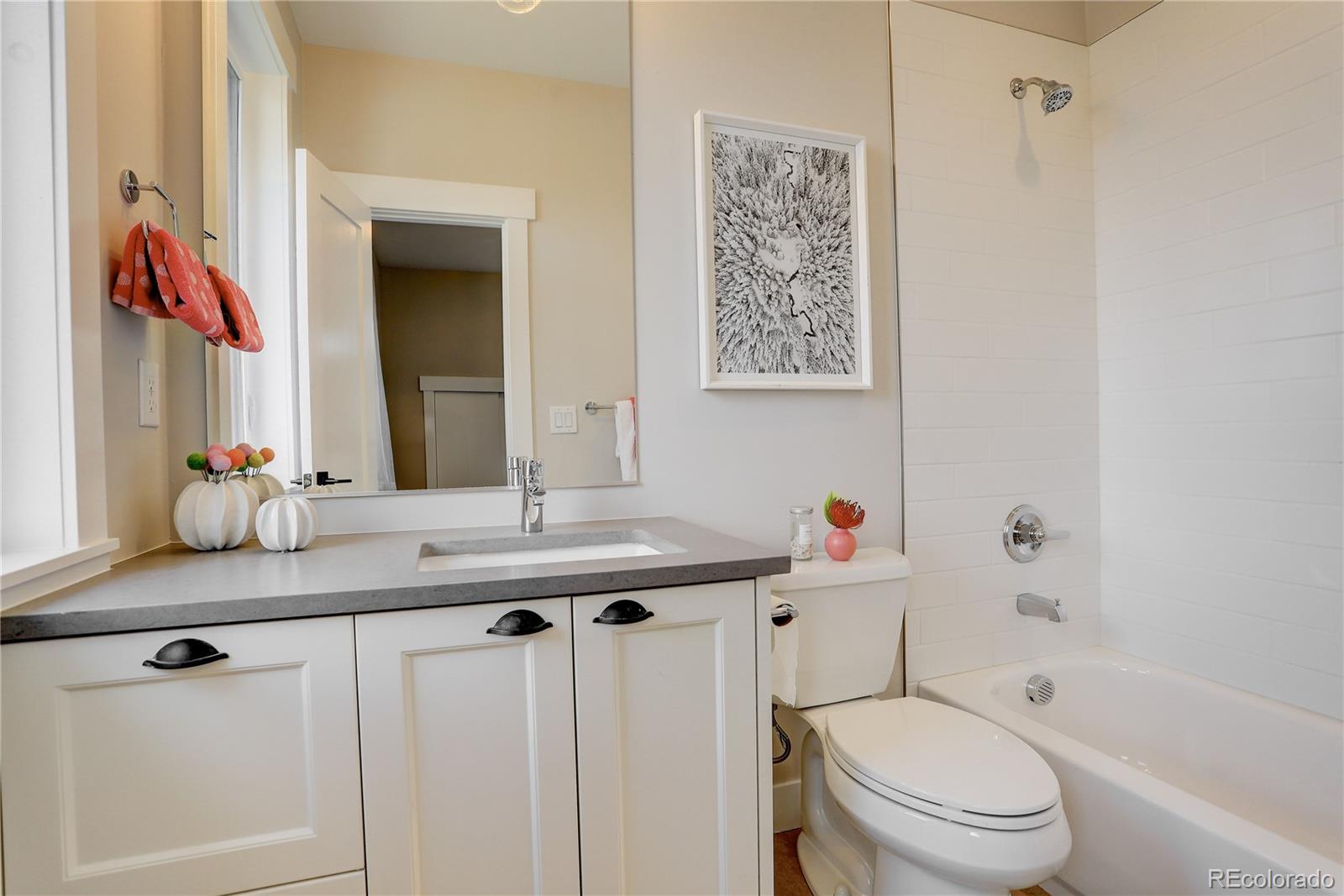 MLS Image #25 for 2568  clermont street,denver, Colorado