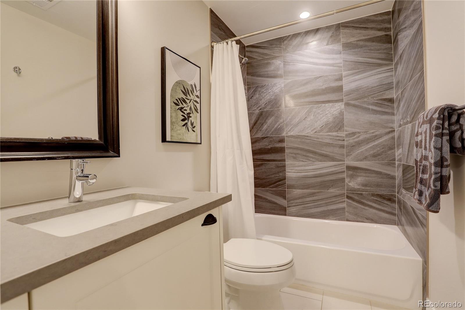 MLS Image #32 for 2568  clermont street,denver, Colorado