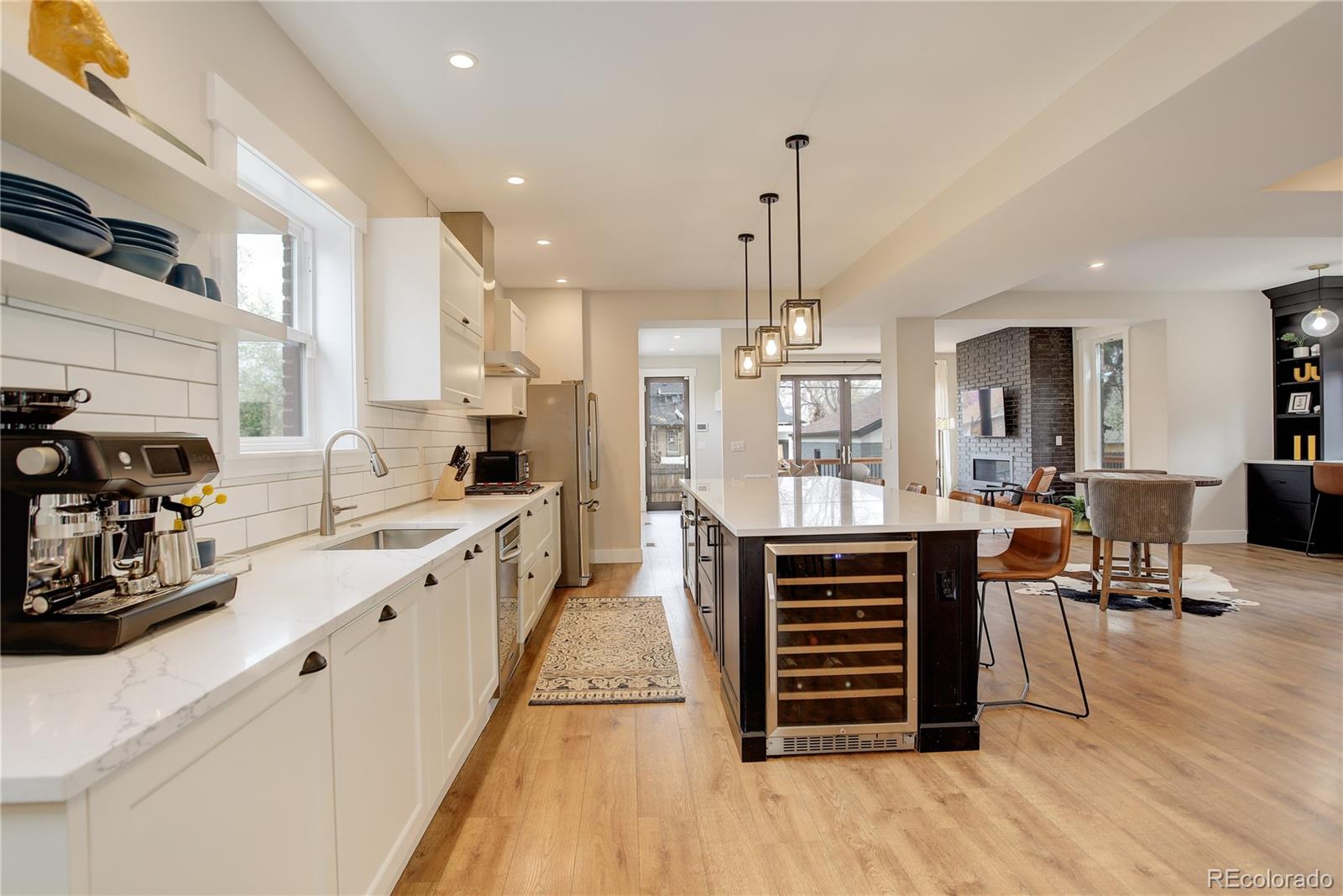 MLS Image #7 for 2568  clermont street,denver, Colorado