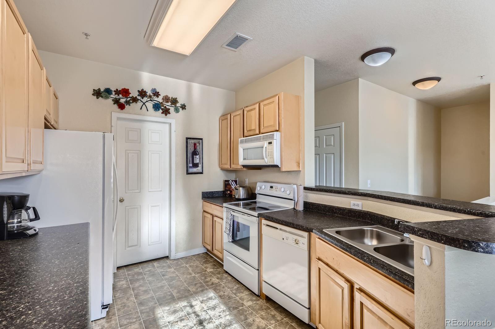 MLS Image #3 for 9591  pearl circle,parker, Colorado
