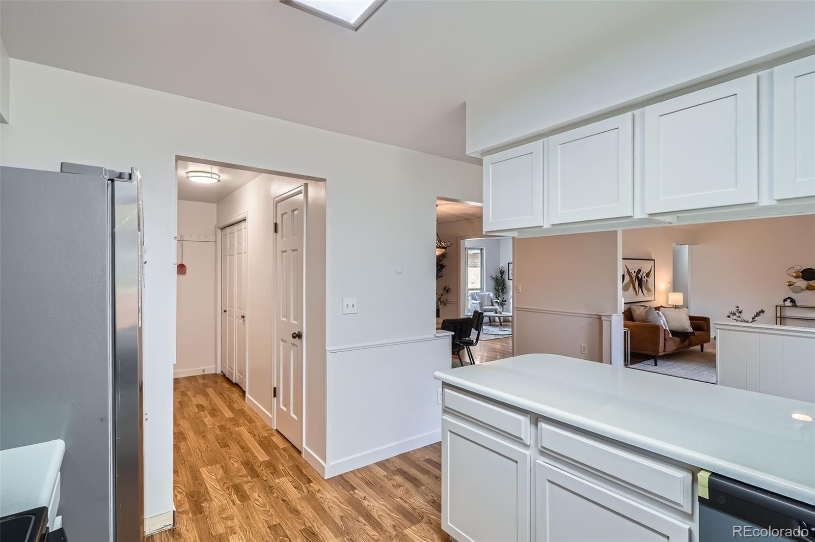 MLS Image #13 for 4114 s niagara way,denver, Colorado