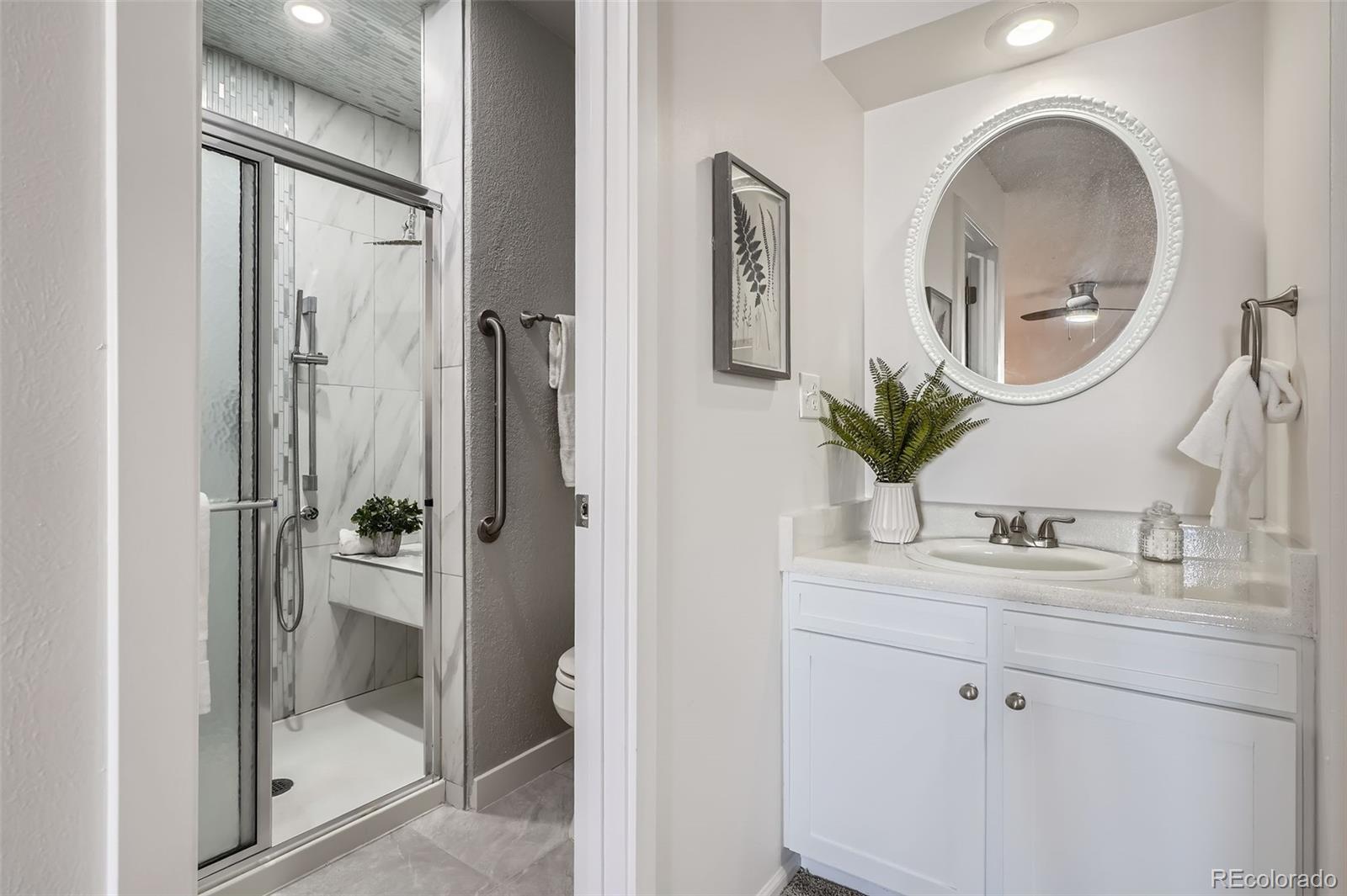 MLS Image #18 for 4114 s niagara way,denver, Colorado